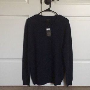 Club Room 100% cashmere navy blue v neck sweater